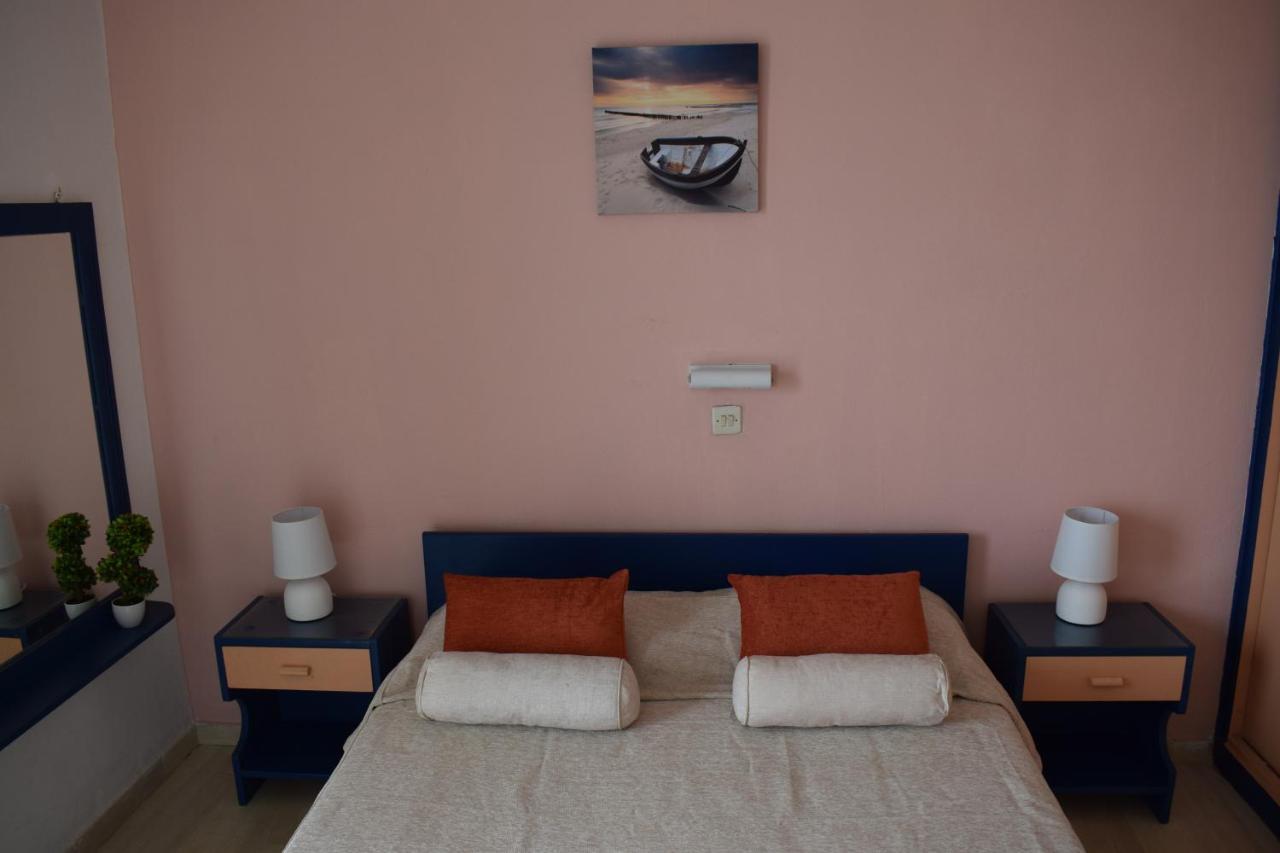 Paradise Apartments Mparmpati Eksteriør billede